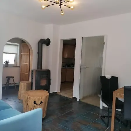 Romantik-Chalet Mit Whirlpool Und Kamin * Guxhagen